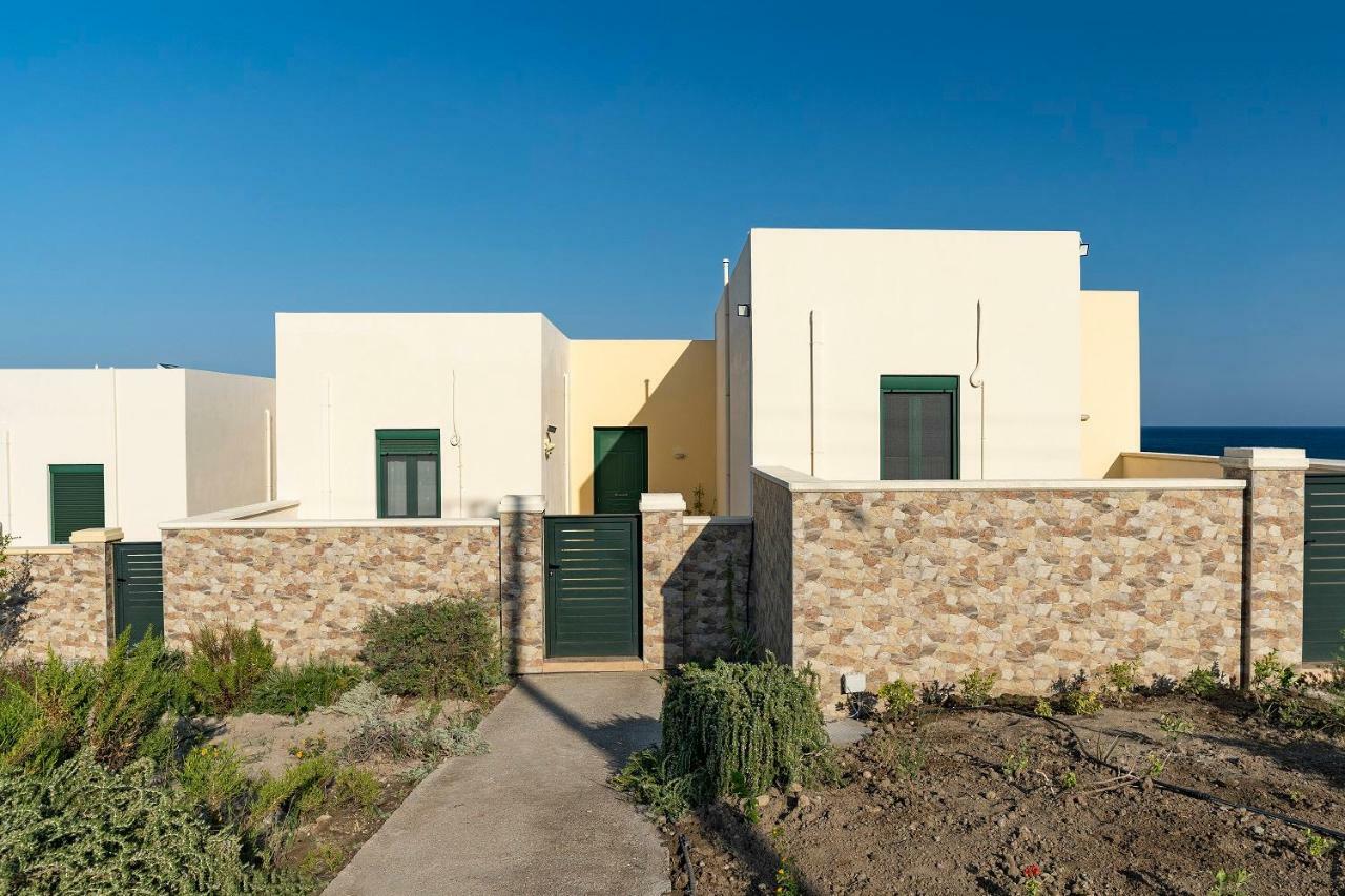 House Almyra Villa Lakhania Bagian luar foto